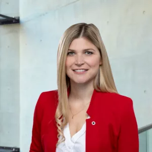 Larissa Paare - Sourcify